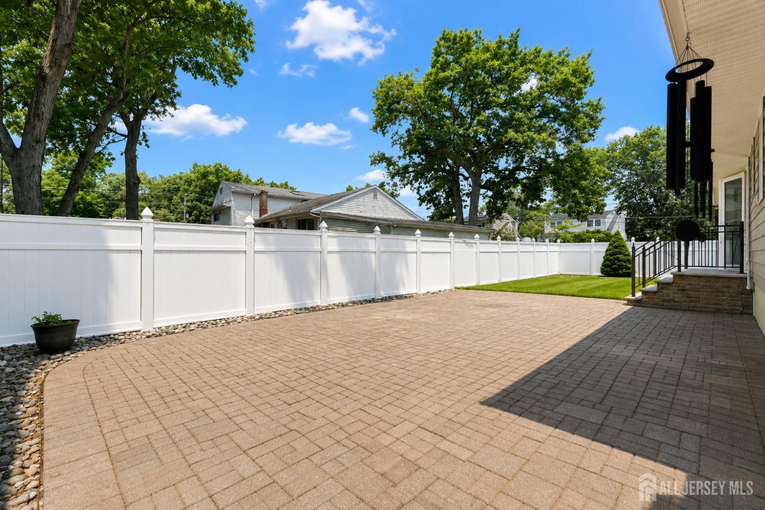 16 Ivy Place Monroe NJ 08831