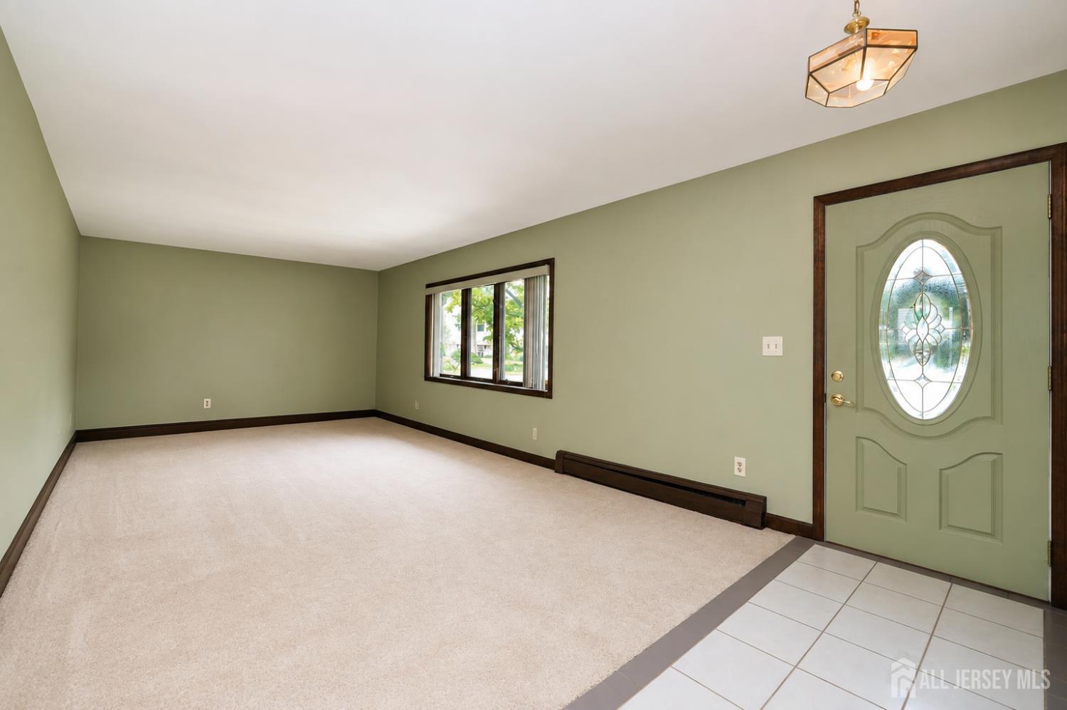 16 Ivy Place Monroe NJ 08831