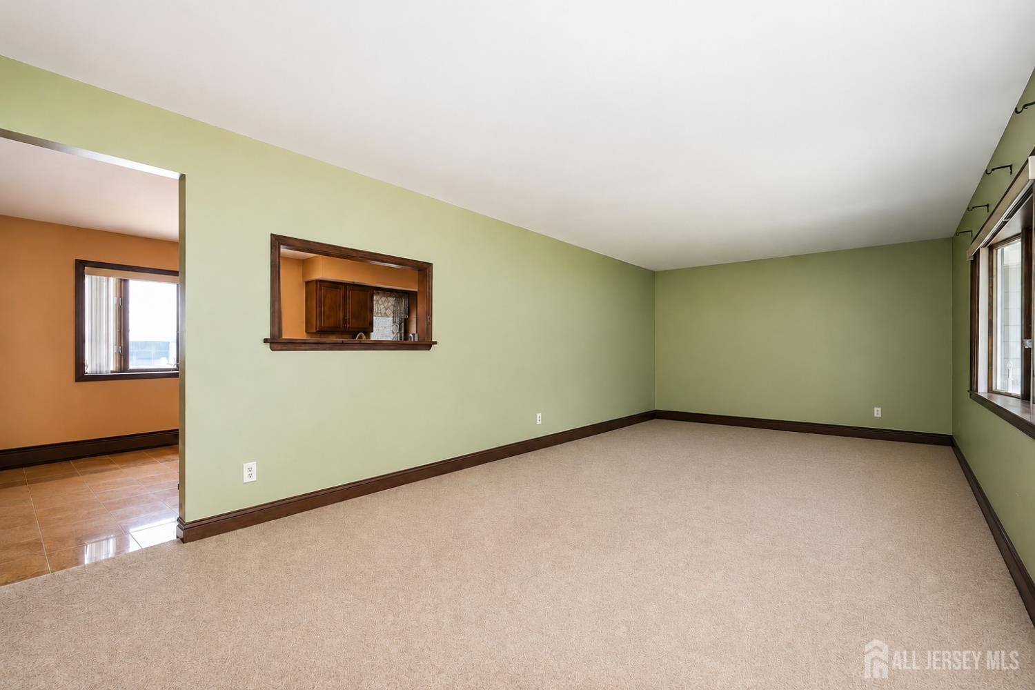 16 Ivy Place Monroe NJ 08831