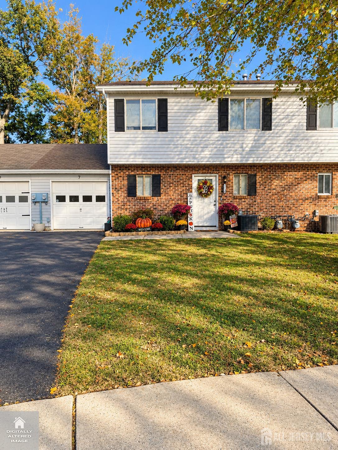 7 Elizabeth Court Howell NJ 07731