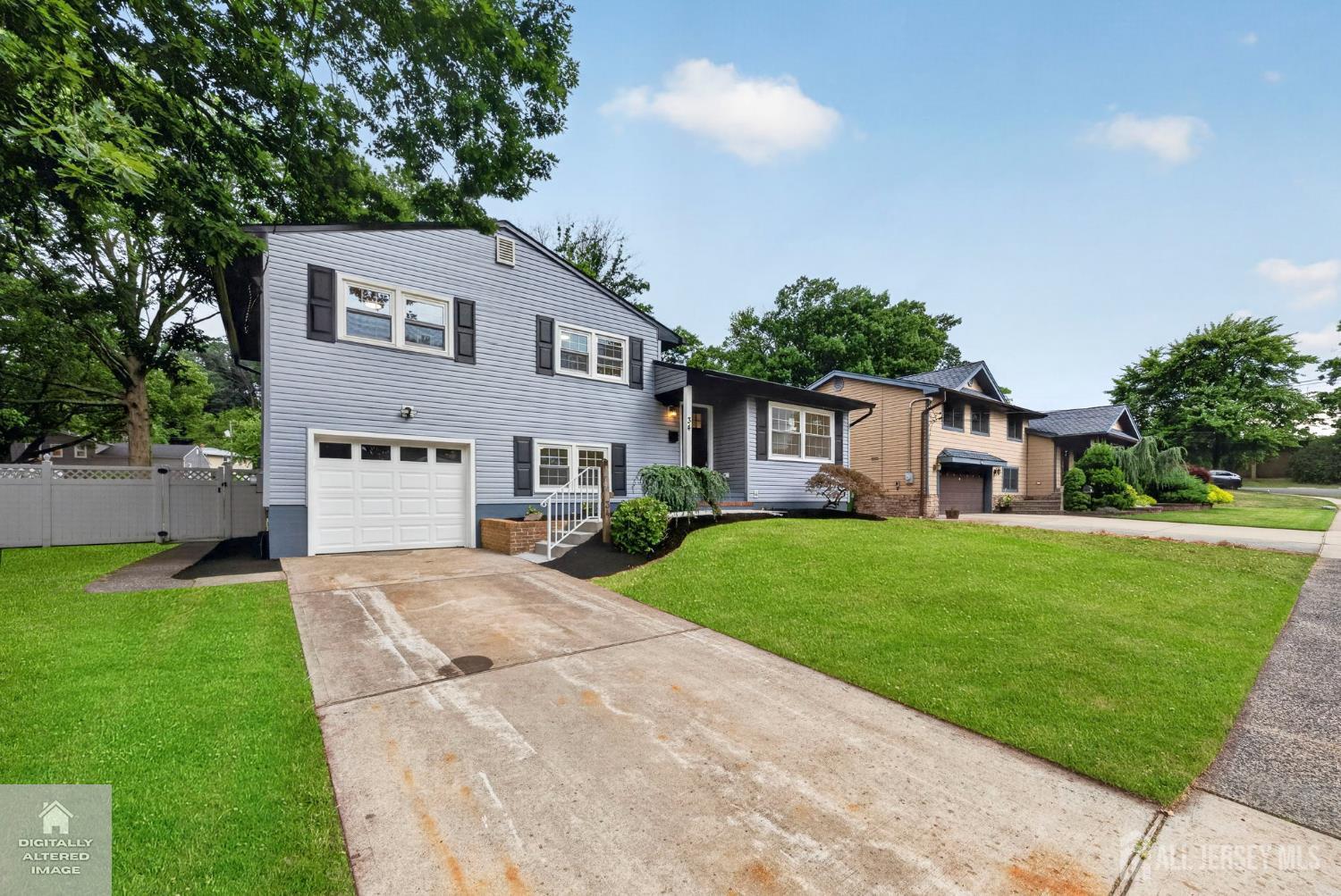 34 Larchmont Road Edison NJ 08837