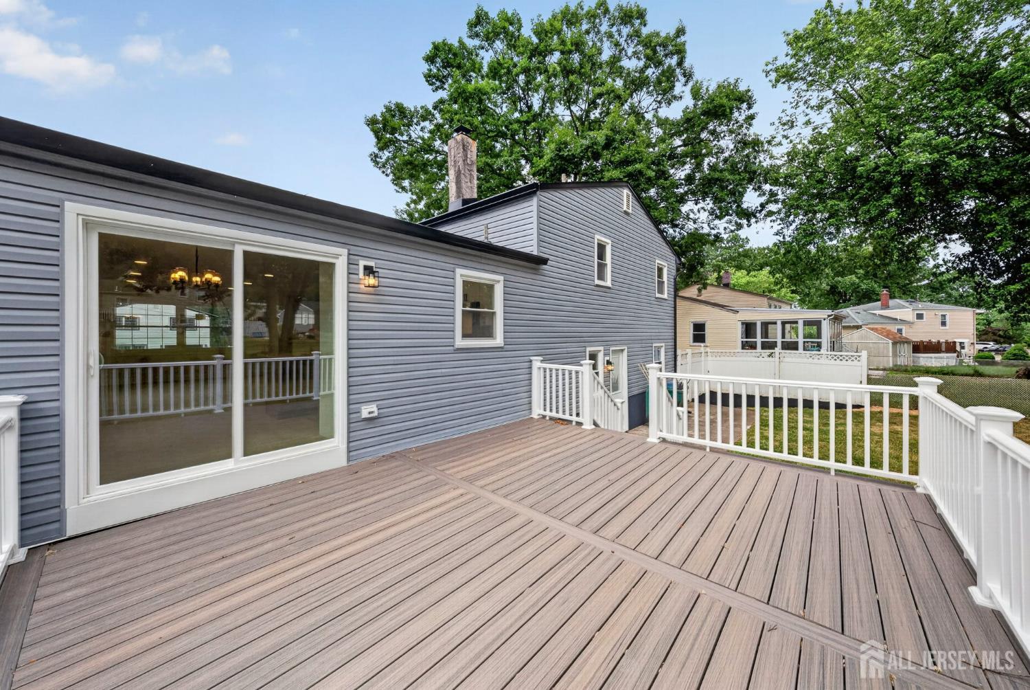 34 Larchmont Road Edison NJ 08837