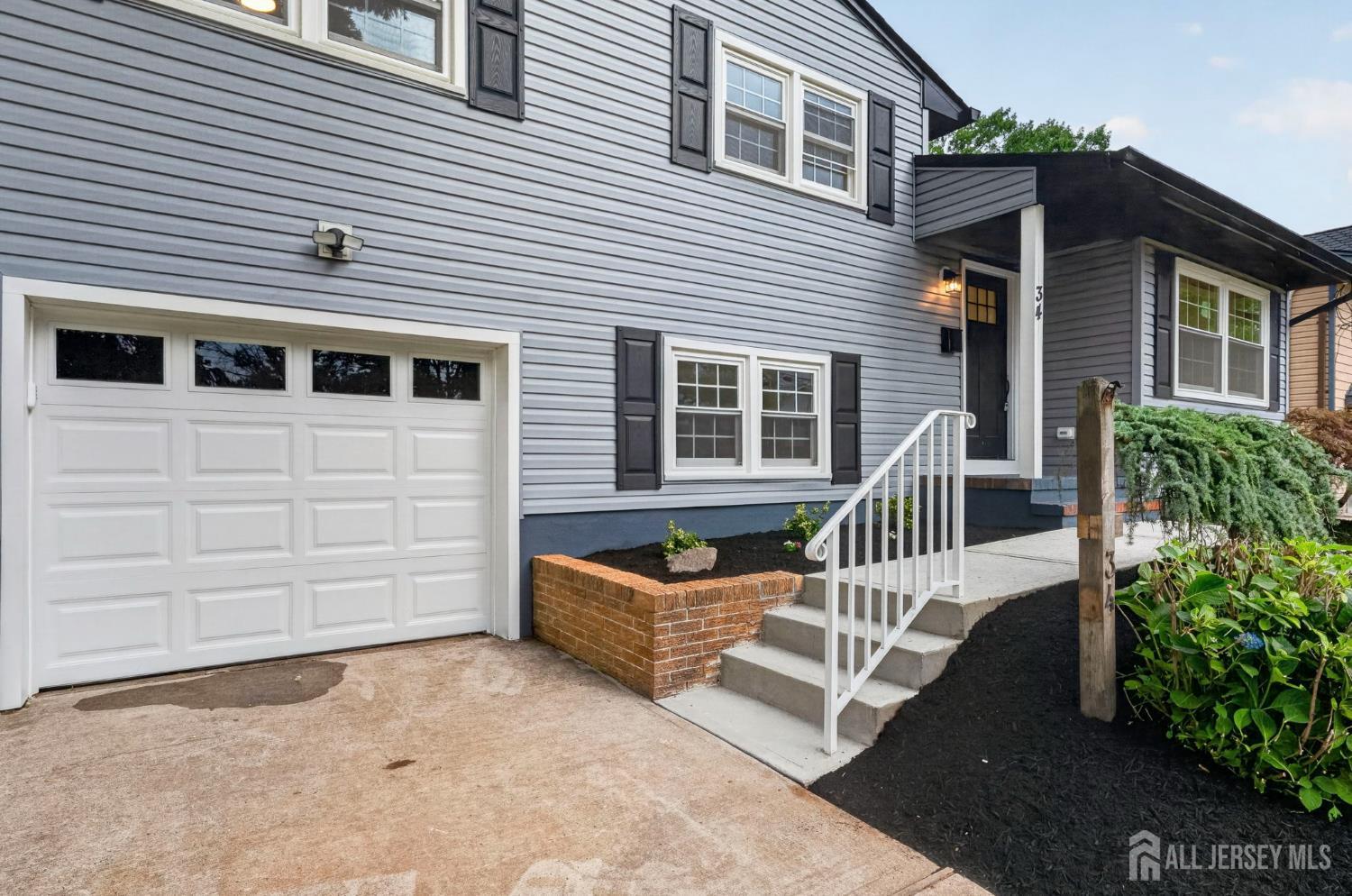 34 Larchmont Road Edison NJ 08837