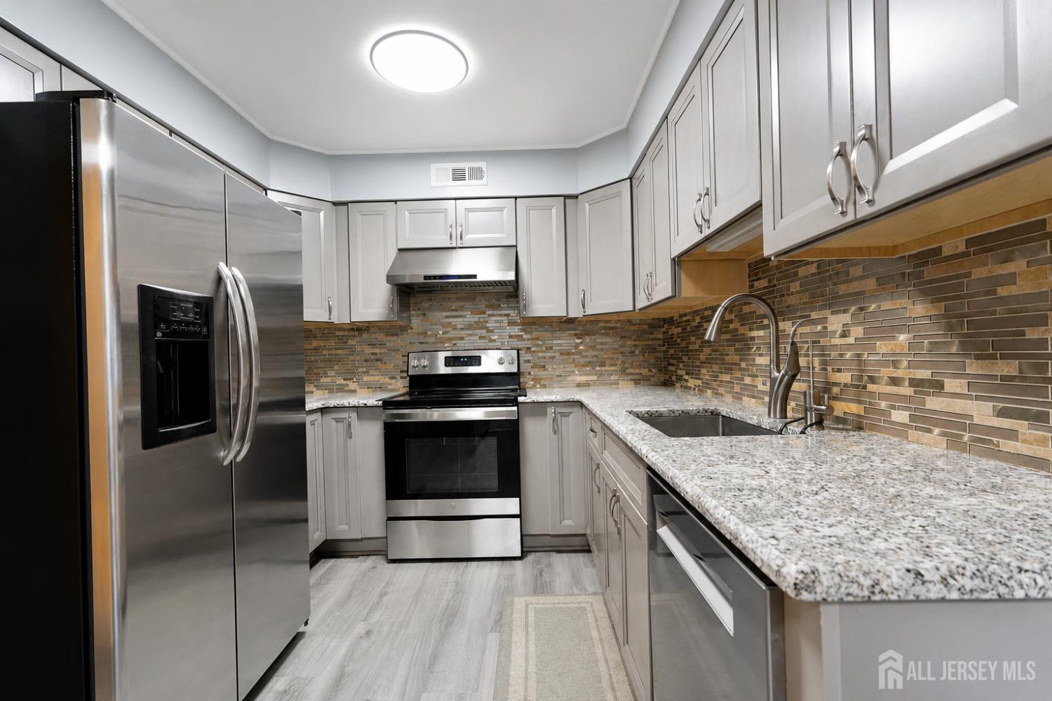 19 Rush Court East Brunswick NJ 08816