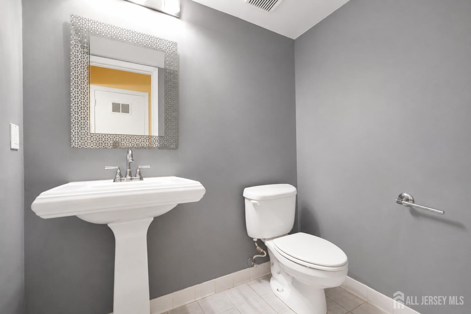 19 Rush Court East Brunswick NJ 08816