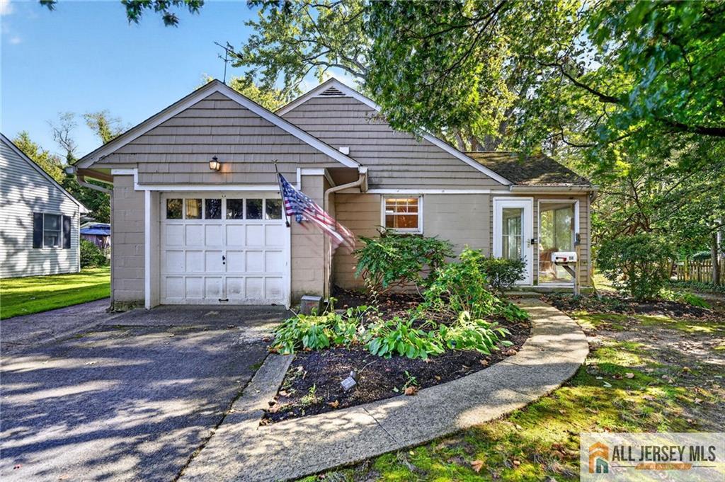 114 N Main Street Cranbury NJ 08512