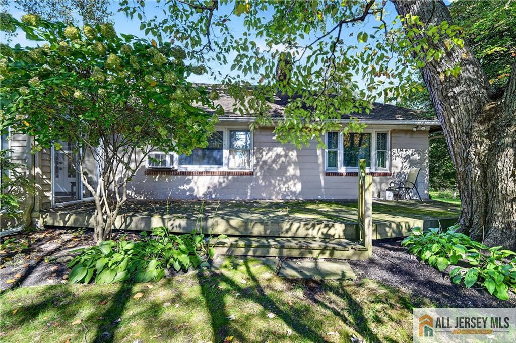114 N Main Street Cranbury NJ 08512
