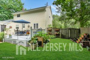 11 Dunbarton Drive Jackson NJ 08527