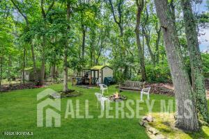 11 Dunbarton Drive Jackson NJ 08527