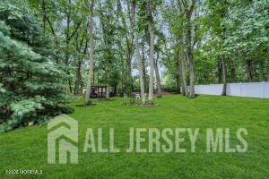 11 Dunbarton Drive Jackson NJ 08527