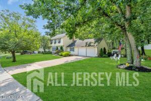 11 Dunbarton Drive Jackson NJ 08527