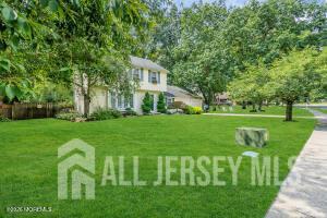 11 Dunbarton Drive Jackson NJ 08527