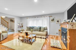 11 Dunbarton Drive Jackson NJ 08527