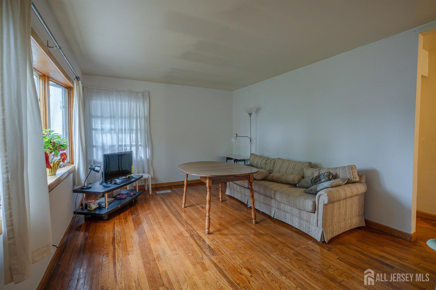 160 Dartmouth Street Highland Park NJ 08904