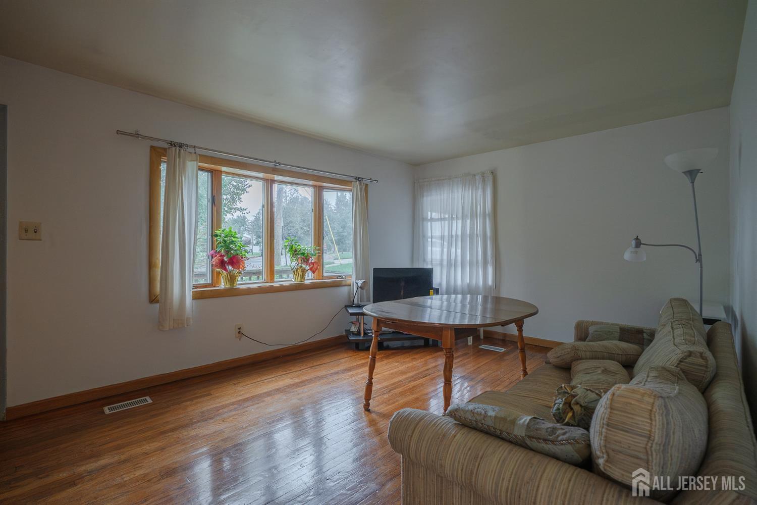 160 Dartmouth Street Highland Park NJ 08904