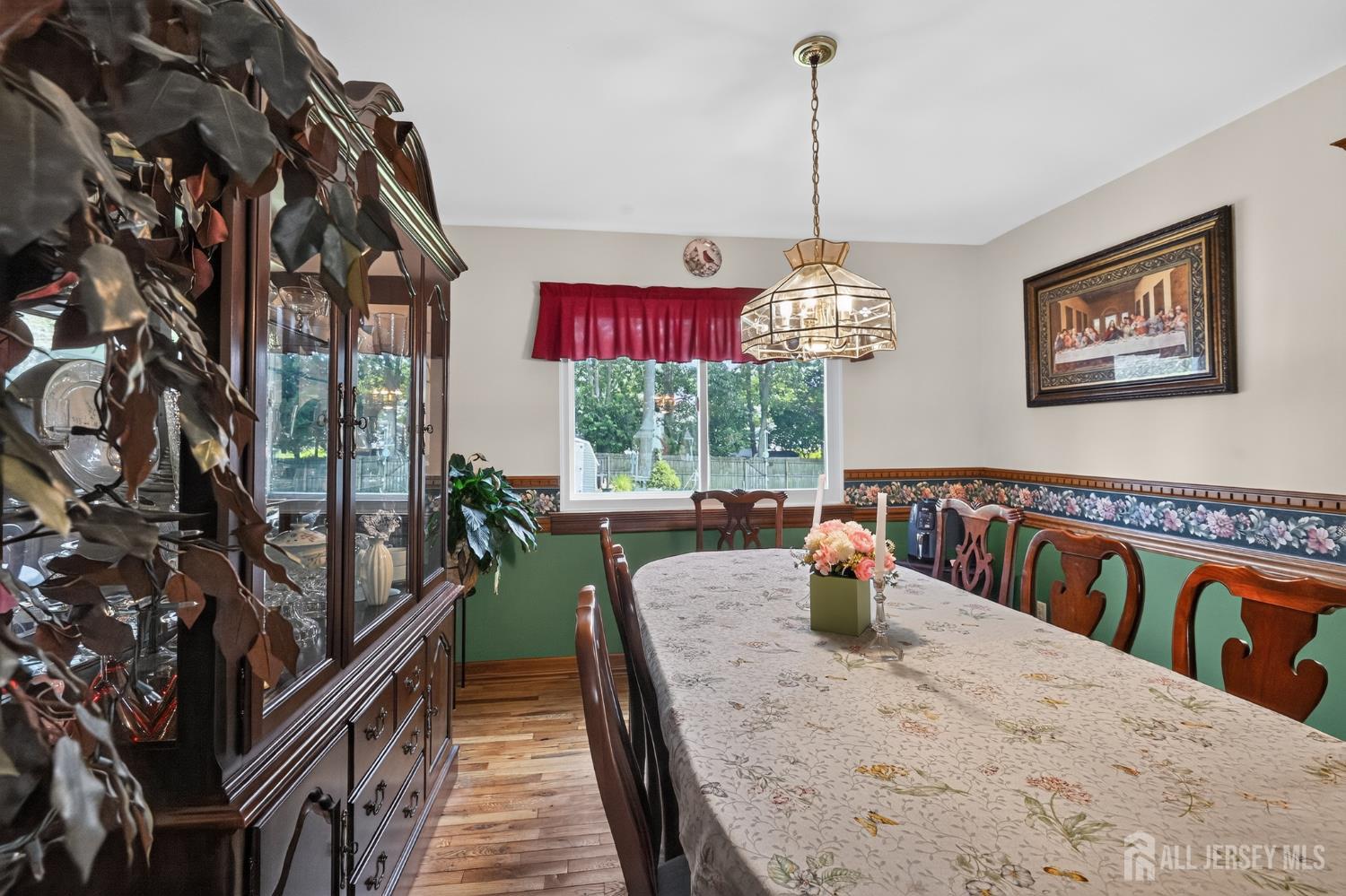 4 Windsor Road Howell NJ 07731
