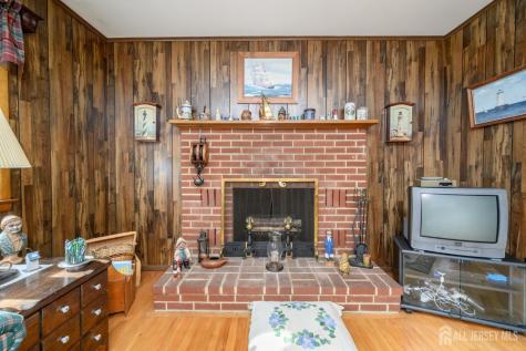 613 Winthrop Drive Lacey NJ 08731
