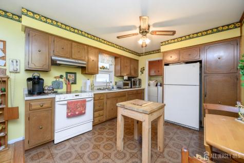 613 Winthrop Drive Lacey NJ 08731