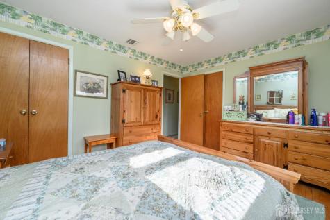 613 Winthrop Drive Lacey NJ 08731