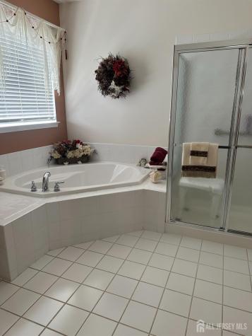 17 Burholme Drive Hamilton NJ 08691