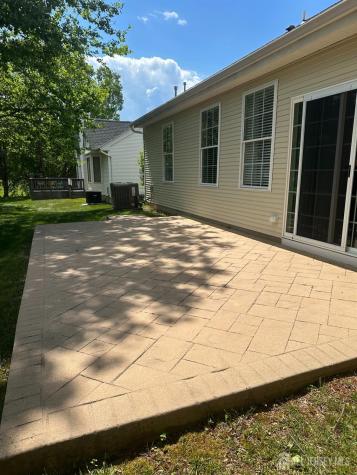 17 Burholme Drive Hamilton NJ 08691