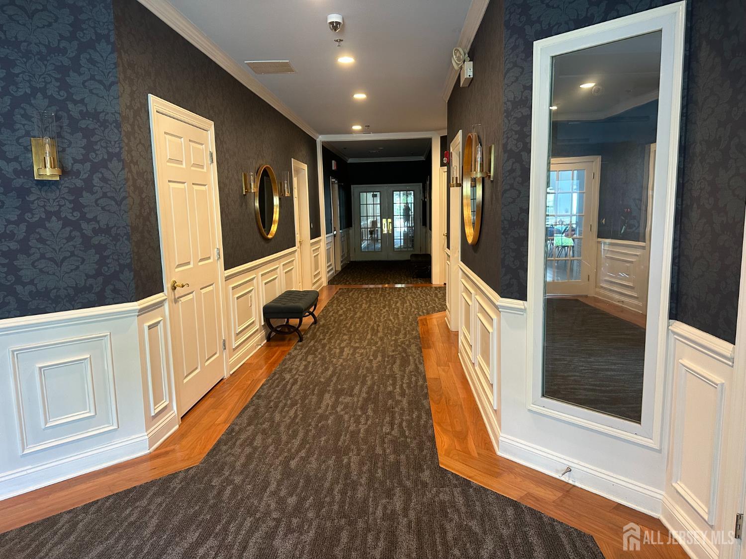 17 Burholme Drive Hamilton NJ 08691