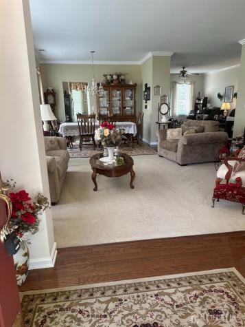 17 Burholme Drive Hamilton NJ 08691