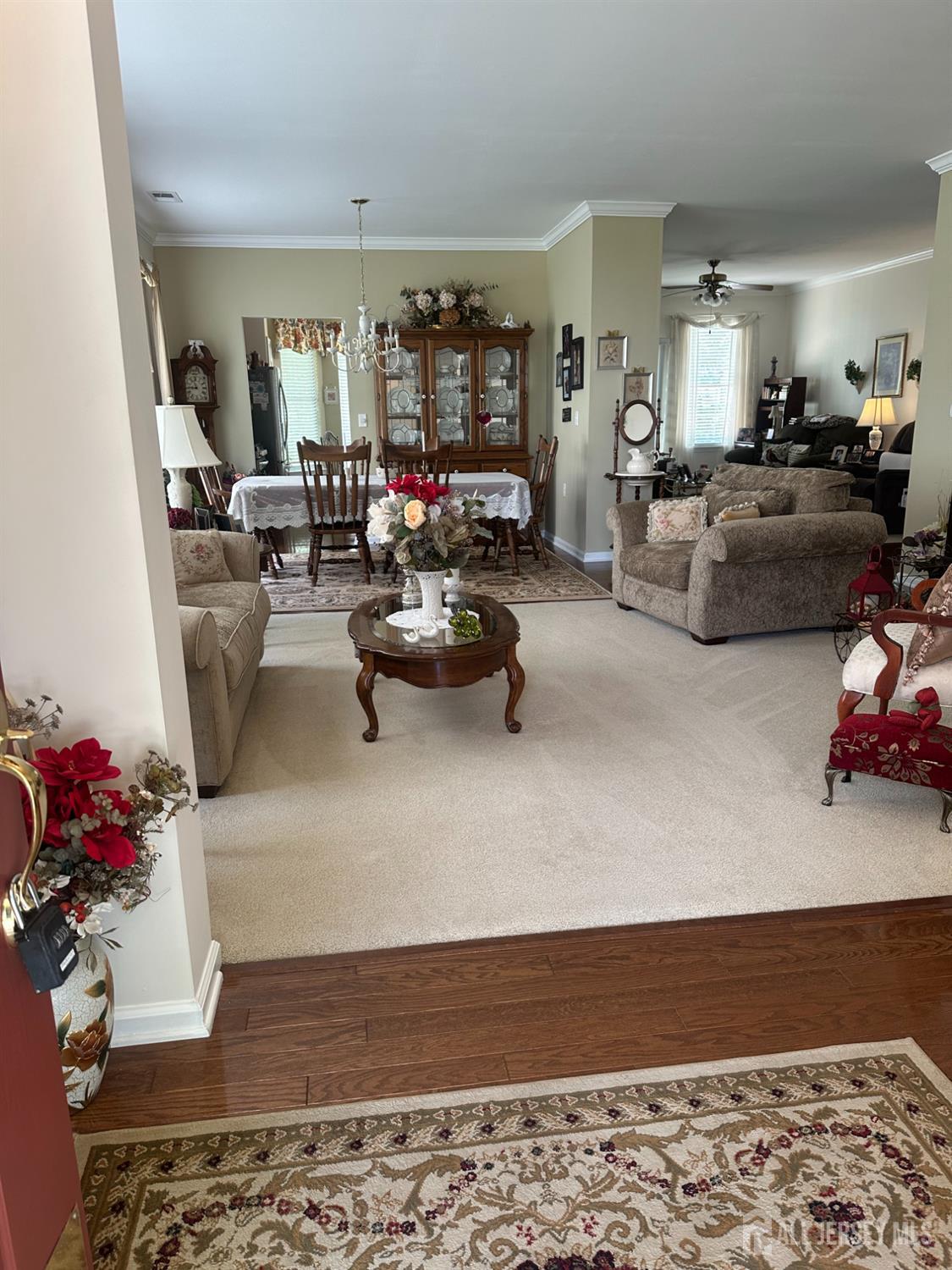 17 Burholme Drive Hamilton NJ 08691