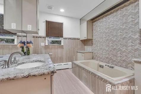 585 Noe Avenue Woodbridge Proper NJ 07095