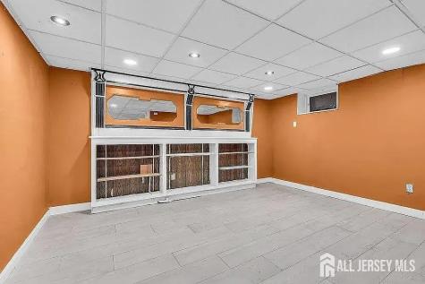 585 Noe Avenue Woodbridge Proper NJ 07095
