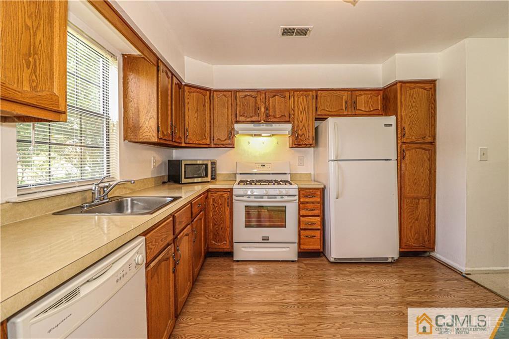 1904 Timber Oaks Road Edison NJ 08820