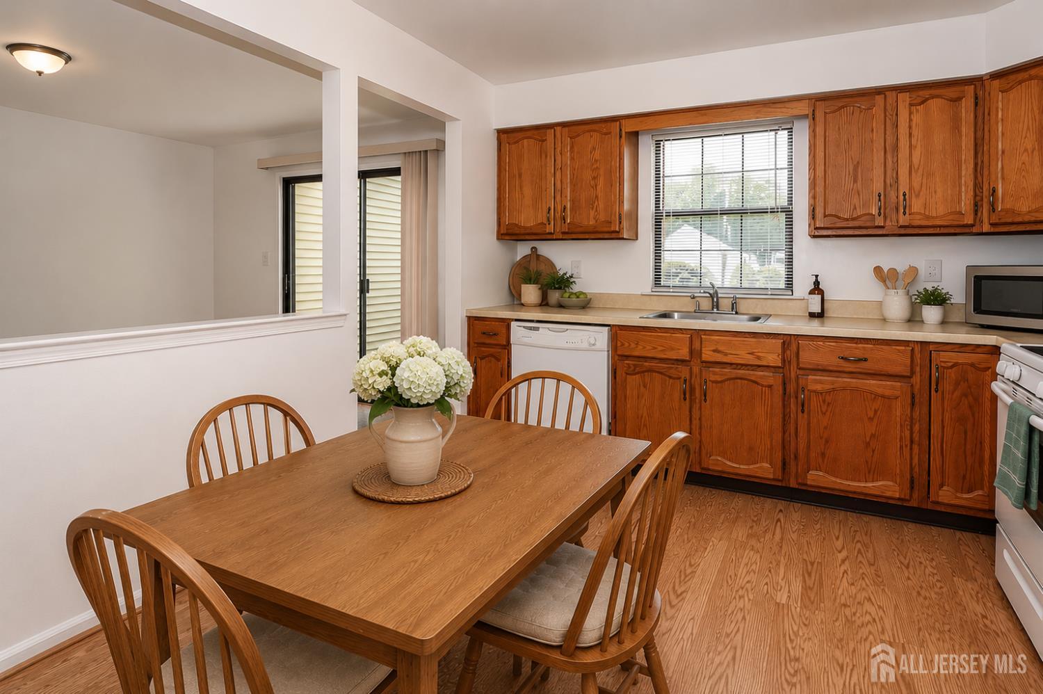 1904 Timber Oaks Road Edison NJ 08820