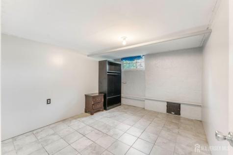 341 Mountainview Terrace Dunellen NJ 08812