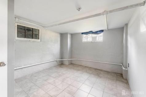 341 Mountainview Terrace Dunellen NJ 08812