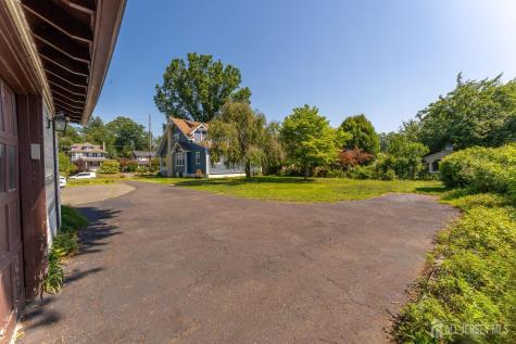 341 Mountainview Terrace Dunellen NJ 08812
