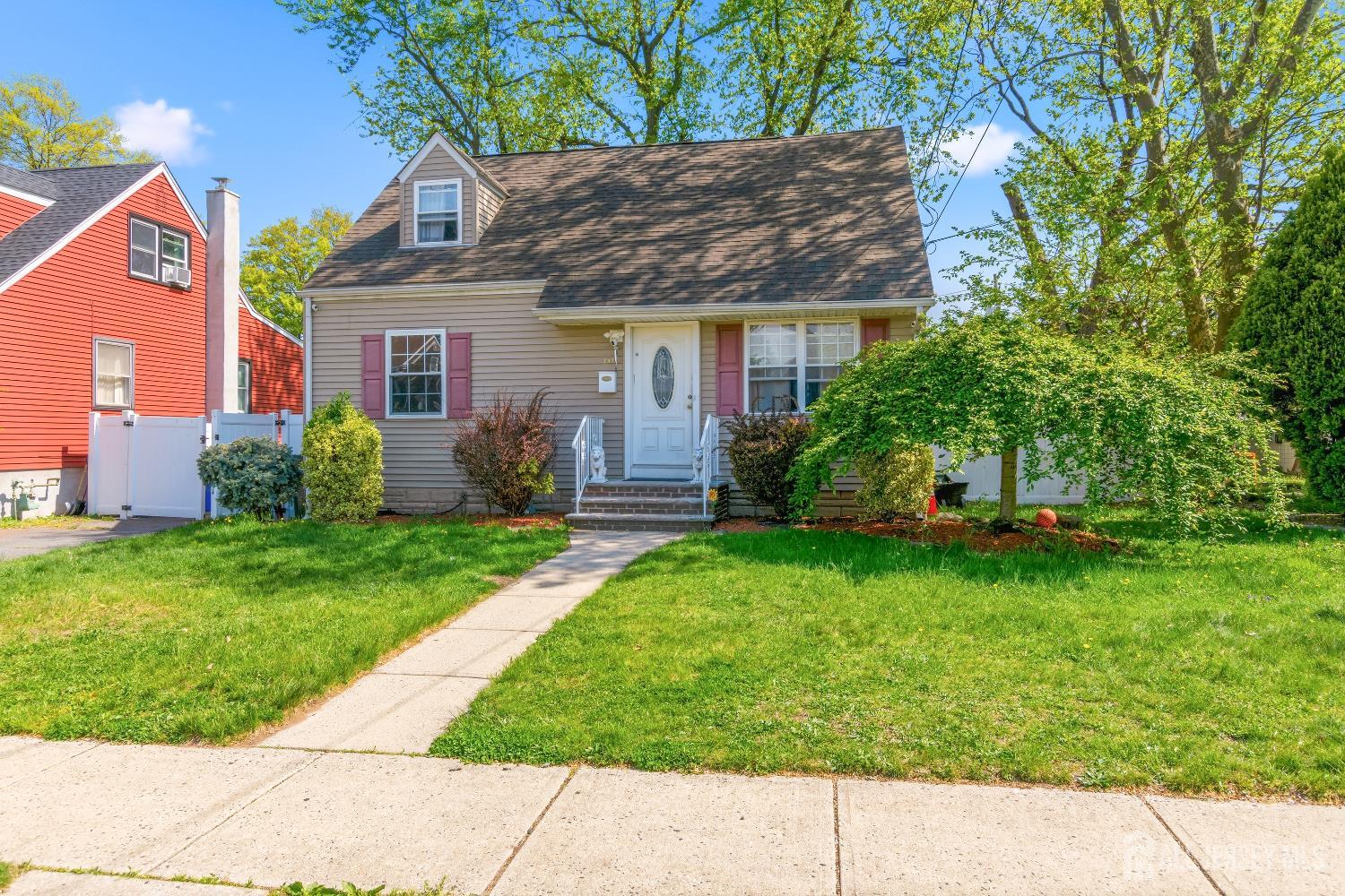 237 Clinton Street Woodbridge Proper NJ 07095