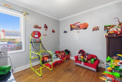 237 Clinton Street Woodbridge Proper NJ 07095
