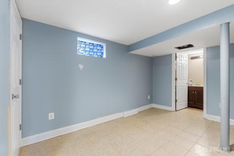 237 Clinton Street Woodbridge Proper NJ 07095