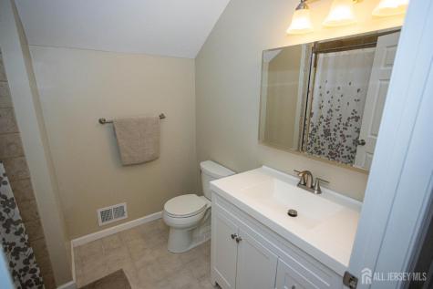 120 Bissett Street Sayreville NJ 08872