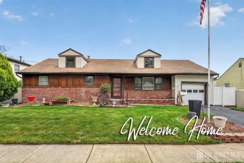 14 Chase Avenue Avenel NJ 07001