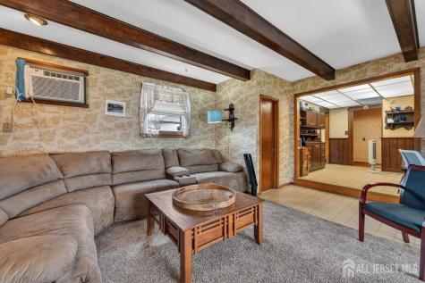 14 Chase Avenue Avenel NJ 07001