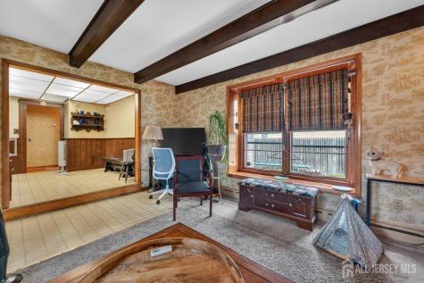 14 Chase Avenue Avenel NJ 07001