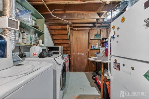 14 Chase Avenue Avenel NJ 07001