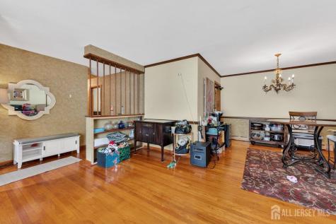 14 Chase Avenue Avenel NJ 07001
