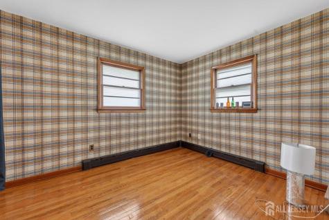 14 Chase Avenue Avenel NJ 07001