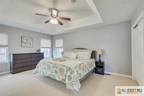 10 Eddington Lane Monroe NJ 08831