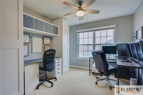 10 Eddington Lane Monroe NJ 08831