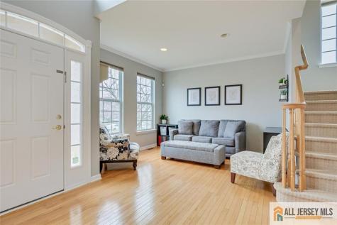 10 Eddington Lane Monroe NJ 08831
