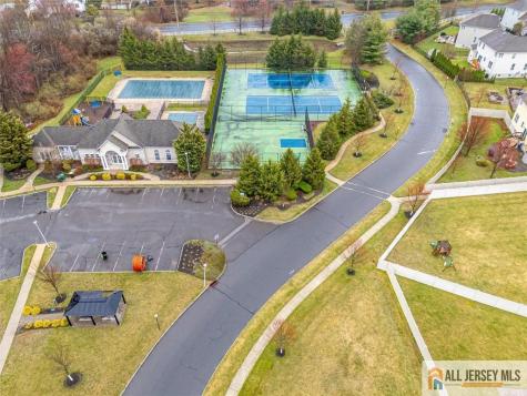 10 Eddington Lane Monroe NJ 08831
