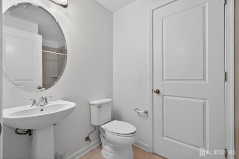 197 Roosevelt Drive Wood-Ridge NJ 07075